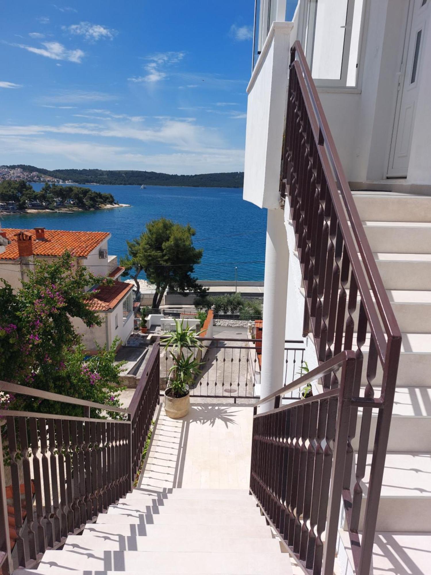 Apartment Kristina Trogir Exterior foto